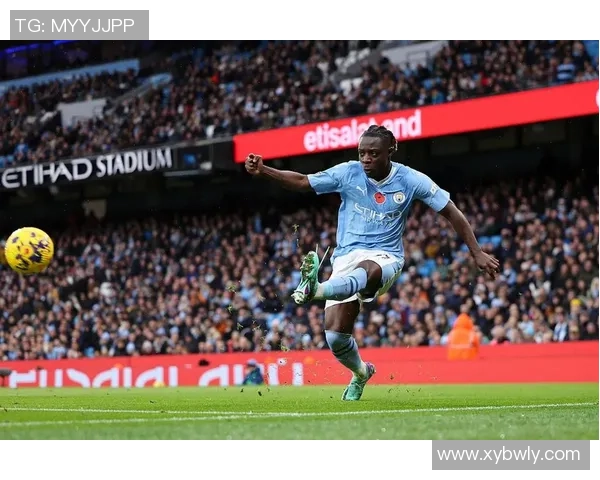 瓜帅:多库的打破能够打乱对方防卫站位,这是他的特别之处